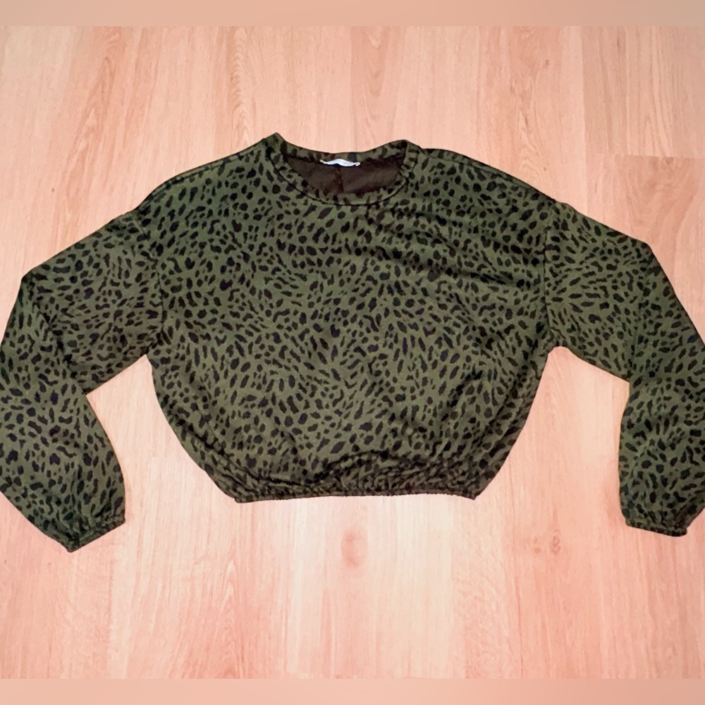 ZARA cropped sweater
